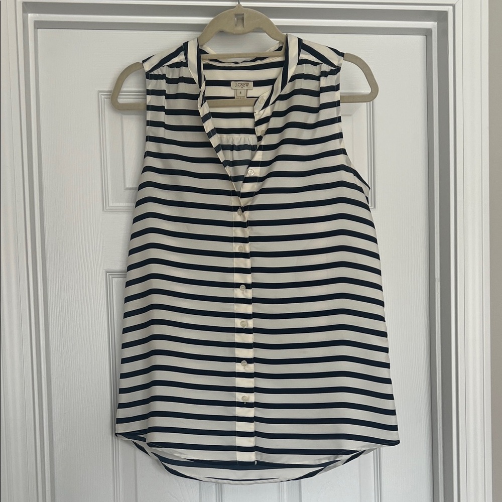 Banana Republic Black and Cream Striped Sleeveless Button Front Top